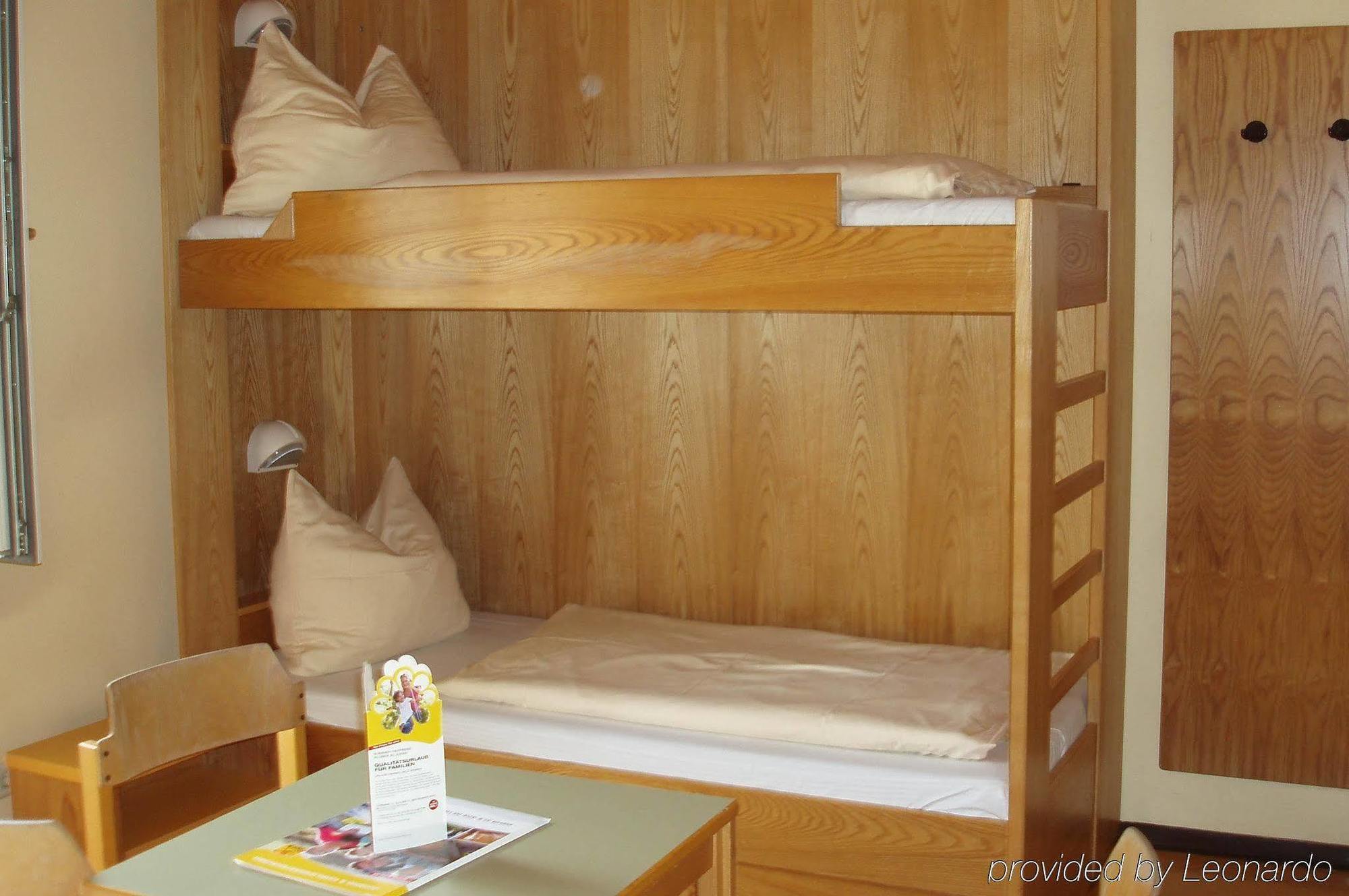 Hotel Jufa St. Martin Sankt Martin am Tennengebirge Pokój zdjęcie